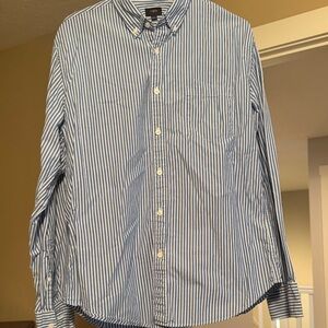 J. Crew Men's Blue and White Striped Button-Down Shirt